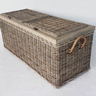 Trunk with Two Lids