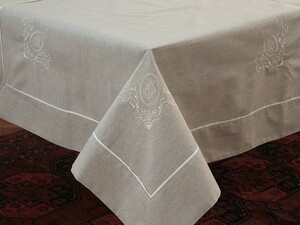 Tablecloth Chateau
